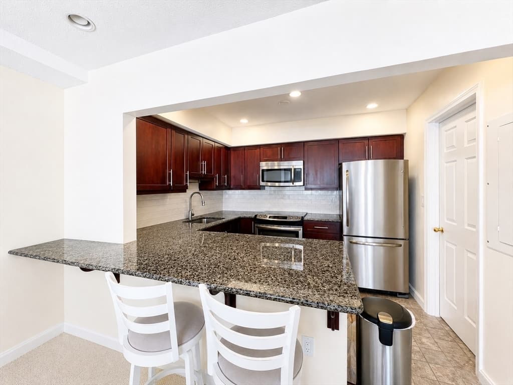 Condominium at 59 Brainerd Rd # 604, Boston MA 02134, photo 4 of 7