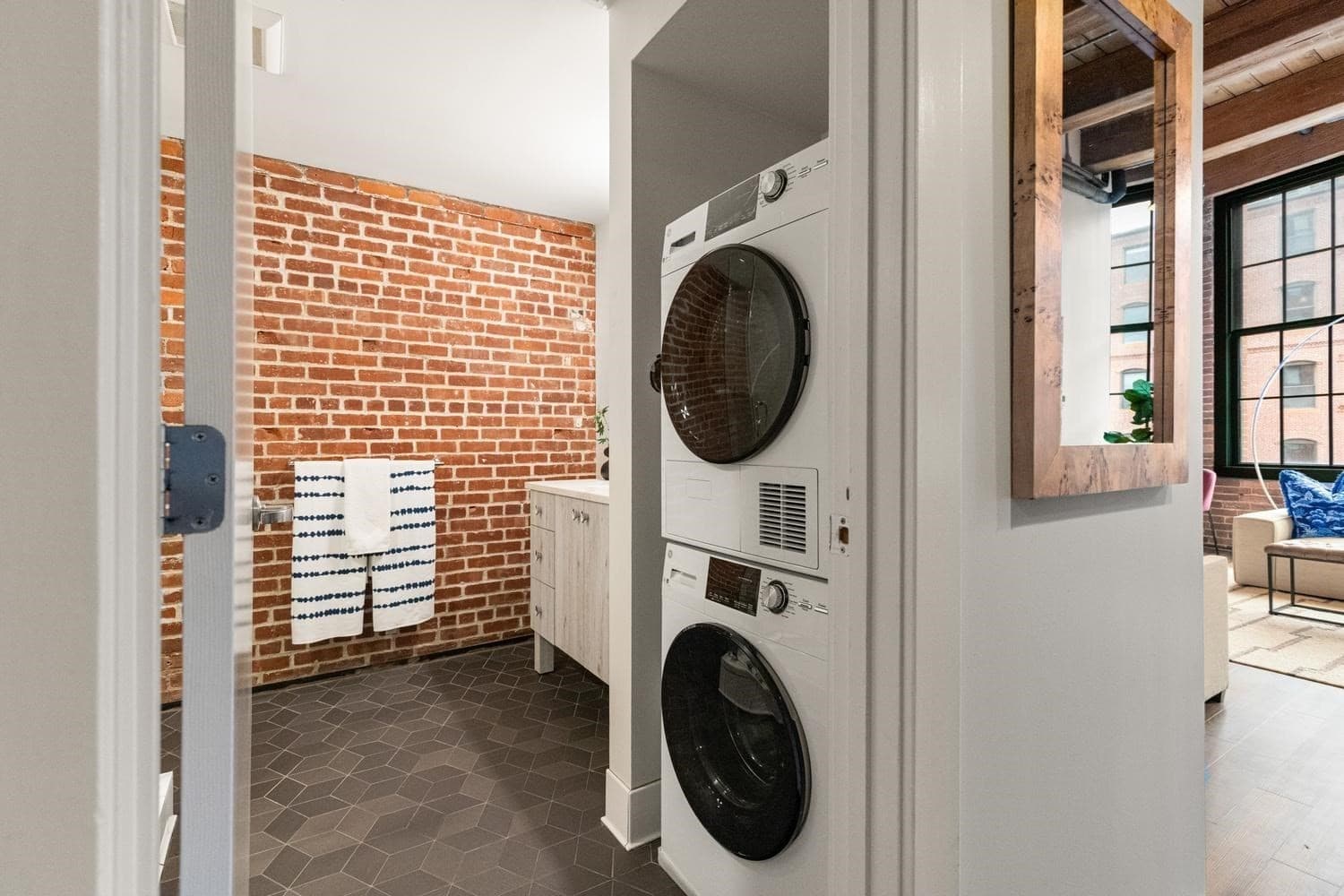Condominium at 63 Melcher St. # 301, Boston MA 02210, photo 11 of 18