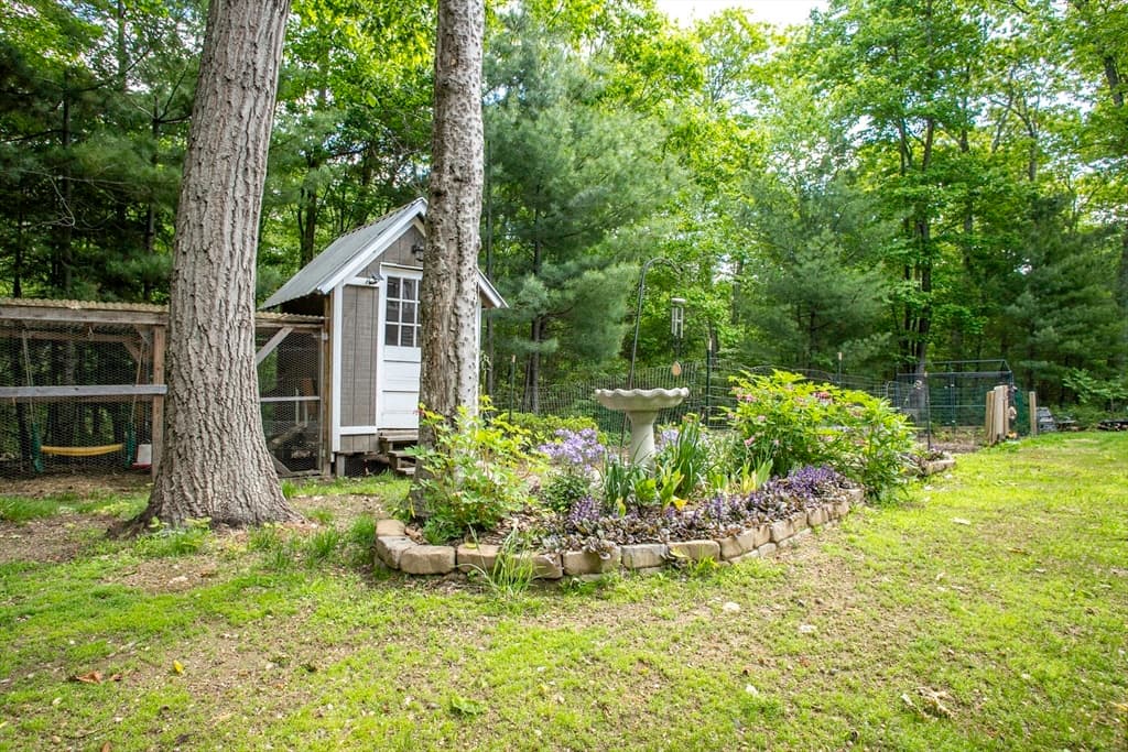 Single Family Residence at 22 Lafayette Rd, Templeton MA 01468, Templeton, photo 4 of 42