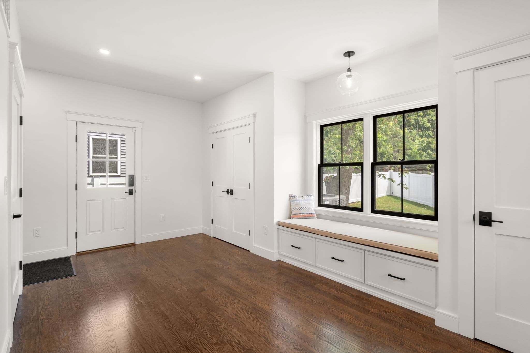 Single Family Residence at 145 Dorchester St, Quincy MA 02171, Quincy, photo 6 of 30