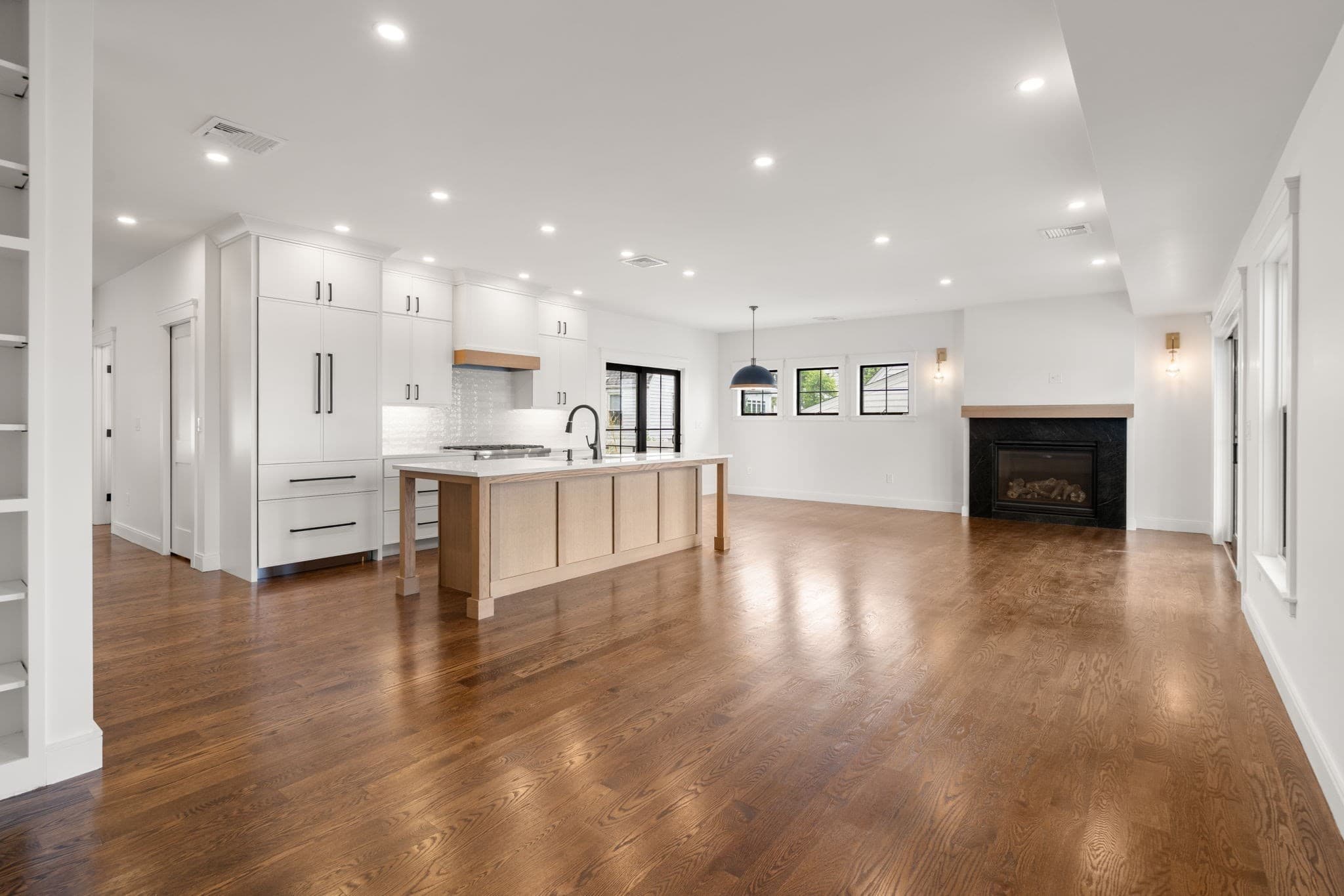 Single Family Residence at 145 Dorchester St, Quincy MA 02171, Quincy, photo 3 of 30
