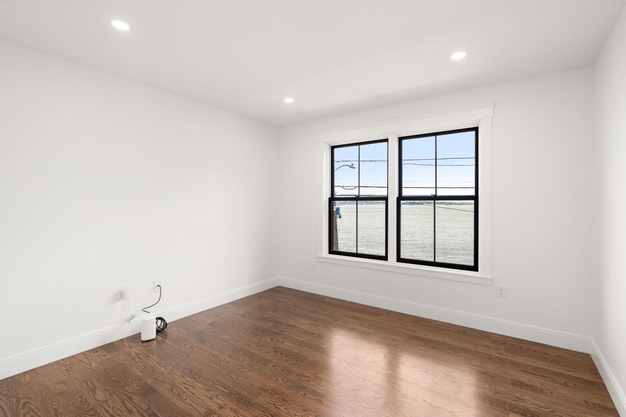 Single Family Residence at 145 Dorchester St, Quincy MA 02171, Quincy, photo 10 of 30