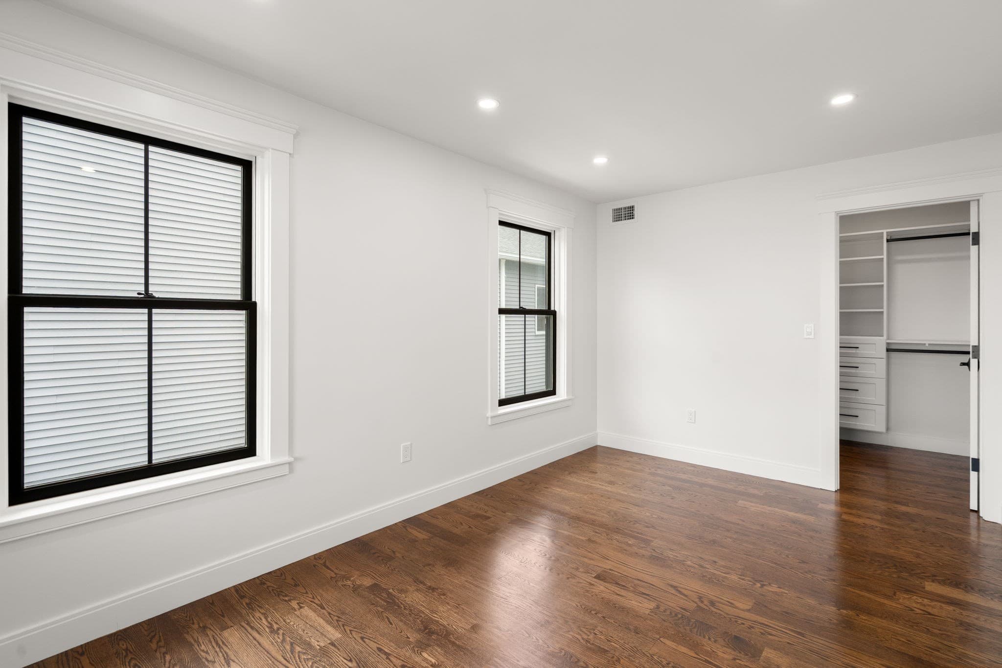 Single Family Residence at 145 Dorchester St, Quincy MA 02171, Quincy, photo 8 of 30