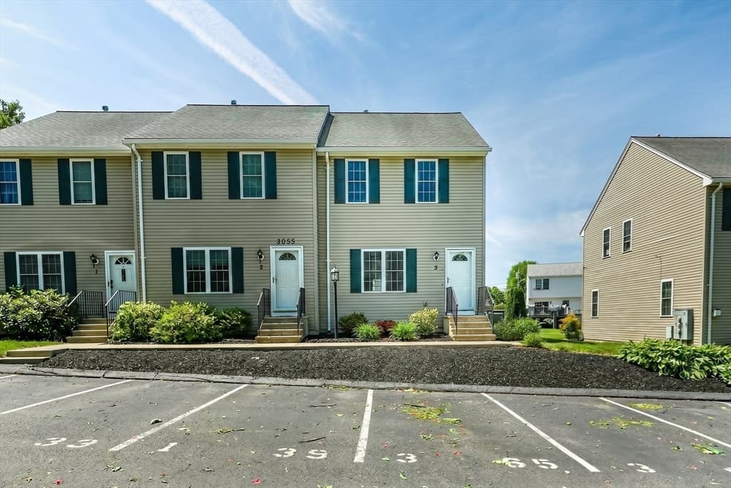 5055 North Main Street # 3, Fall River MA 02720 photo 10