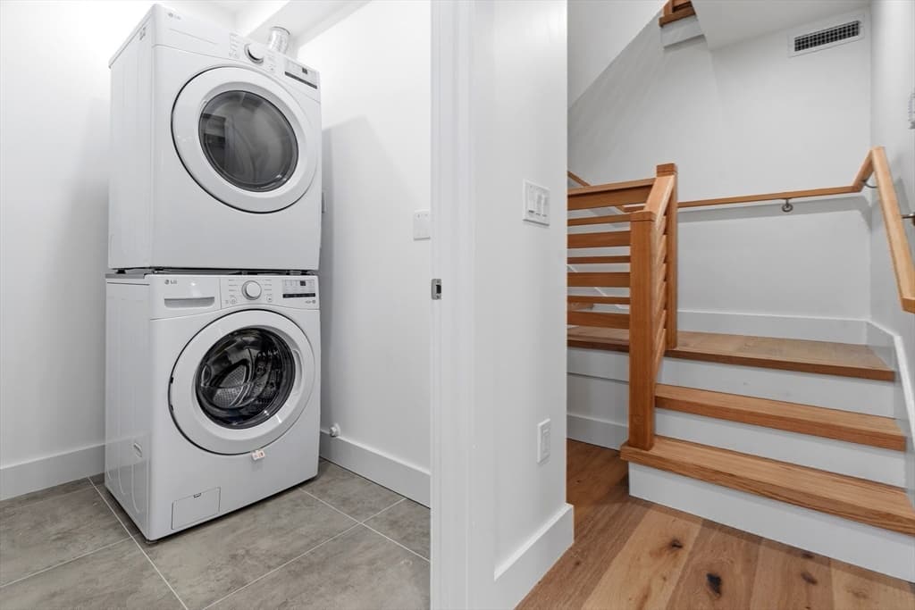 Condominium at 79R Sheridan Street # 1, Boston MA 02130, photo 10 of 40