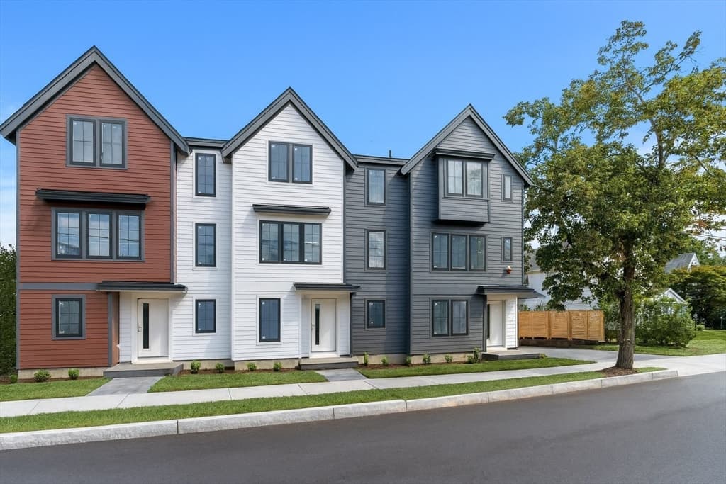 4 Elm Street # 4, Newton MA 02465