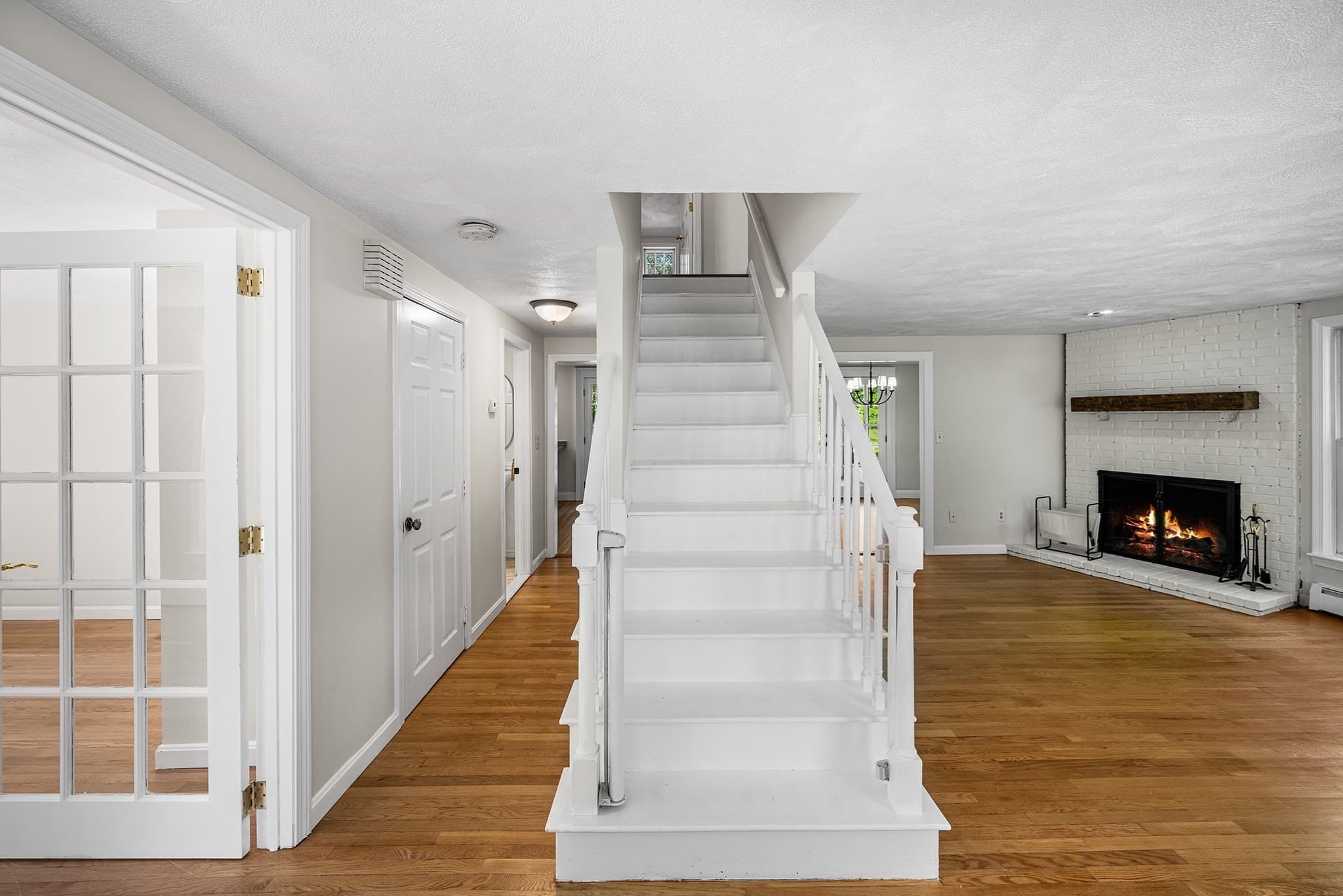 Single Family Residence at 153 High St, Topsfield MA 01983, Topsfield, photo 8 of 36