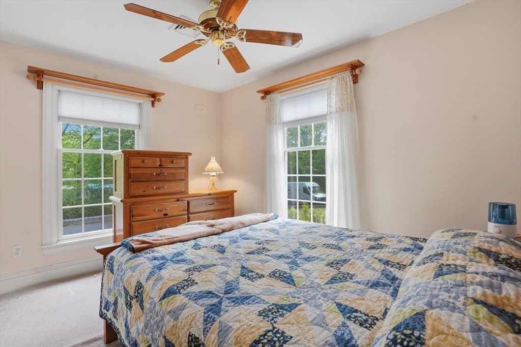 332 Division Road, Dartmouth MA 02748 photo 23