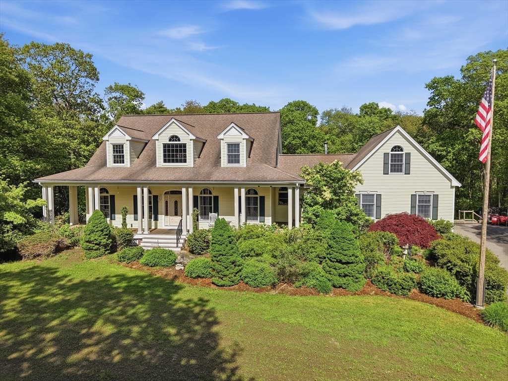 332 Division Road, Dartmouth MA 02748 photo 2