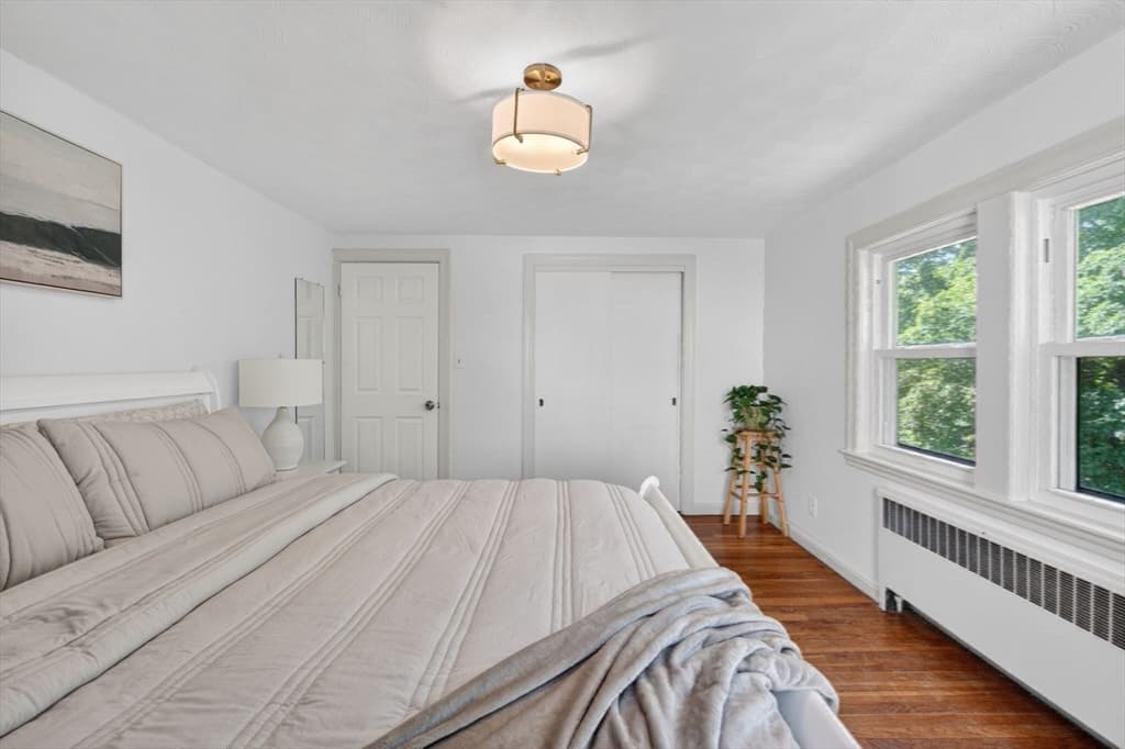 Single Family Residence at 64 Redlands Rd, Boston MA 02132, Boston, photo 17 of 34