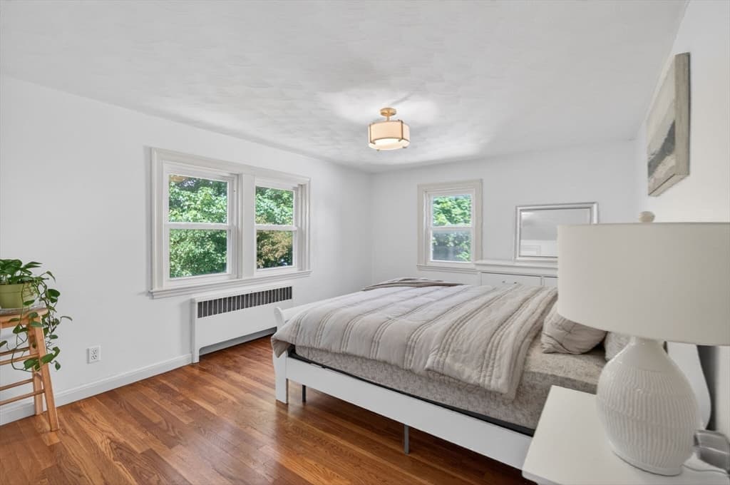 Single Family Residence at 64 Redlands Rd, Boston MA 02132, Boston, photo 15 of 34