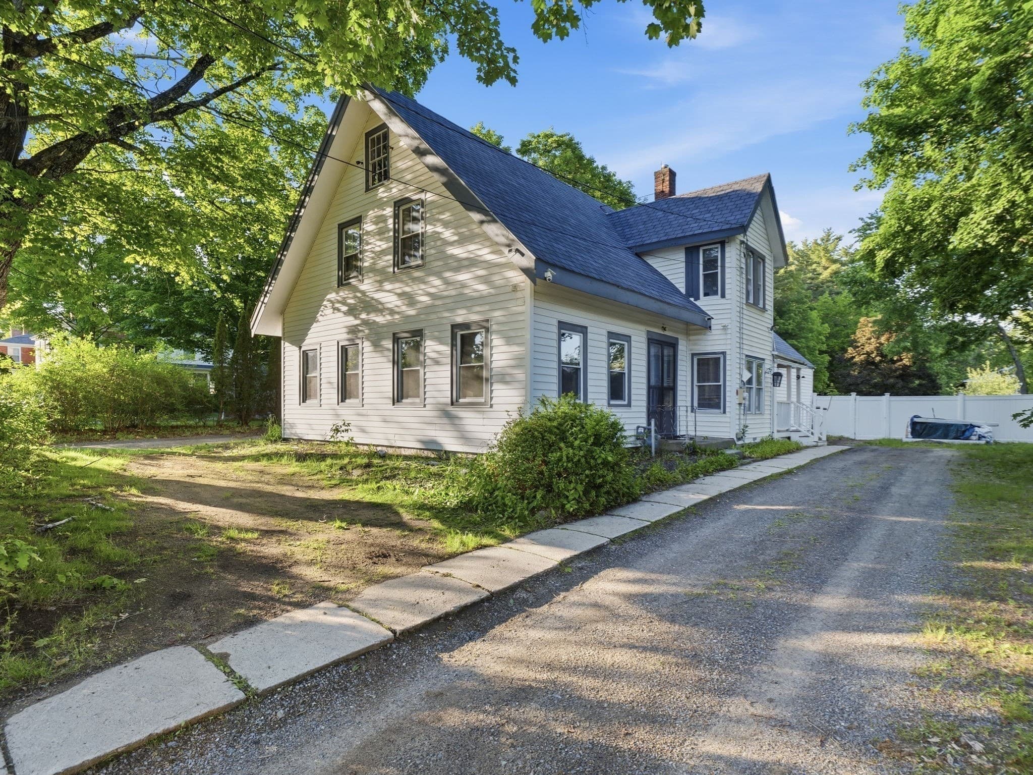 9 Turnpike Rd, Townsend MA 01469
