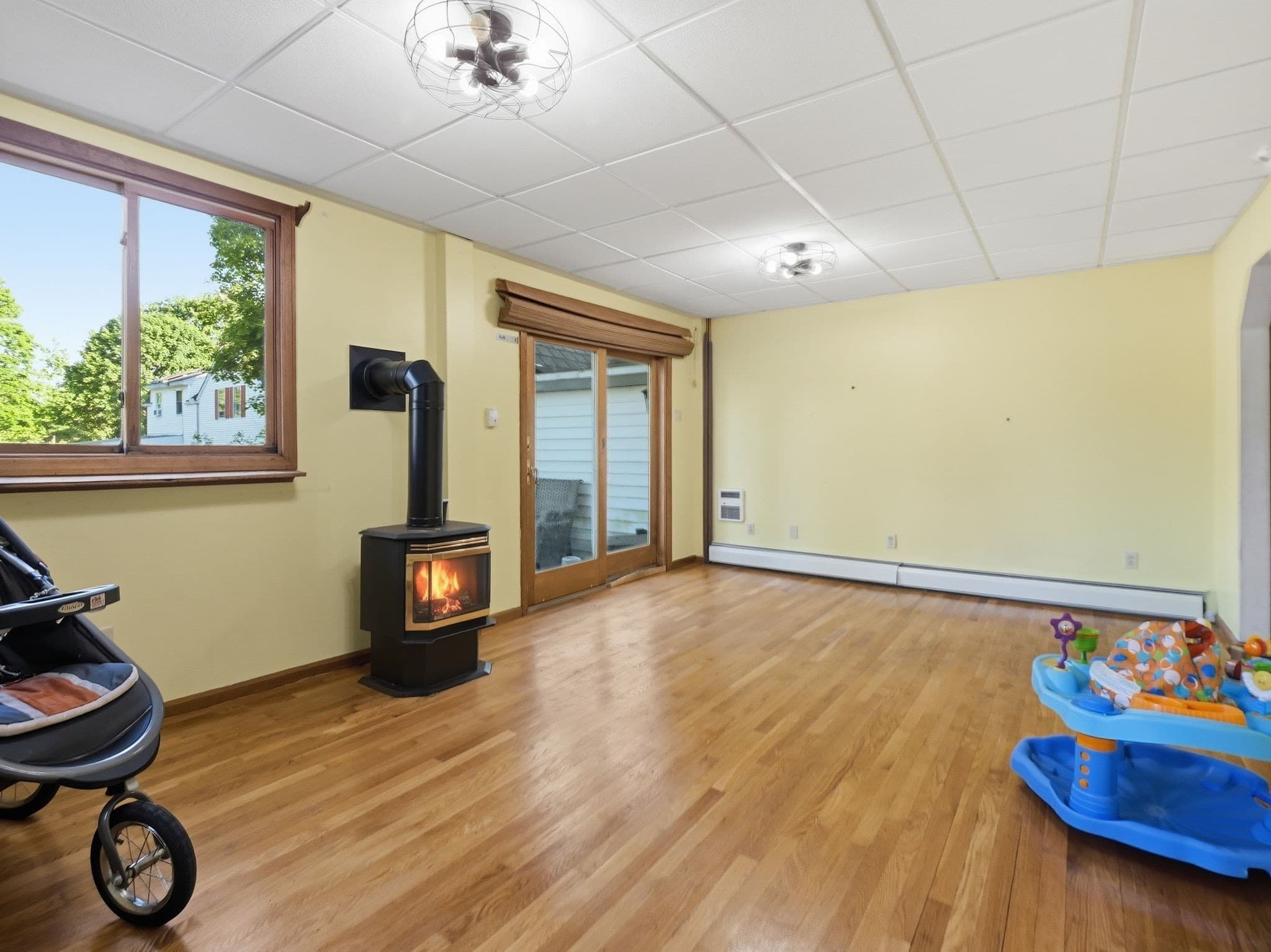 Single Family Residence at 9 Turnpike Rd, Townsend MA 01469, Townsend, photo 33 of 42