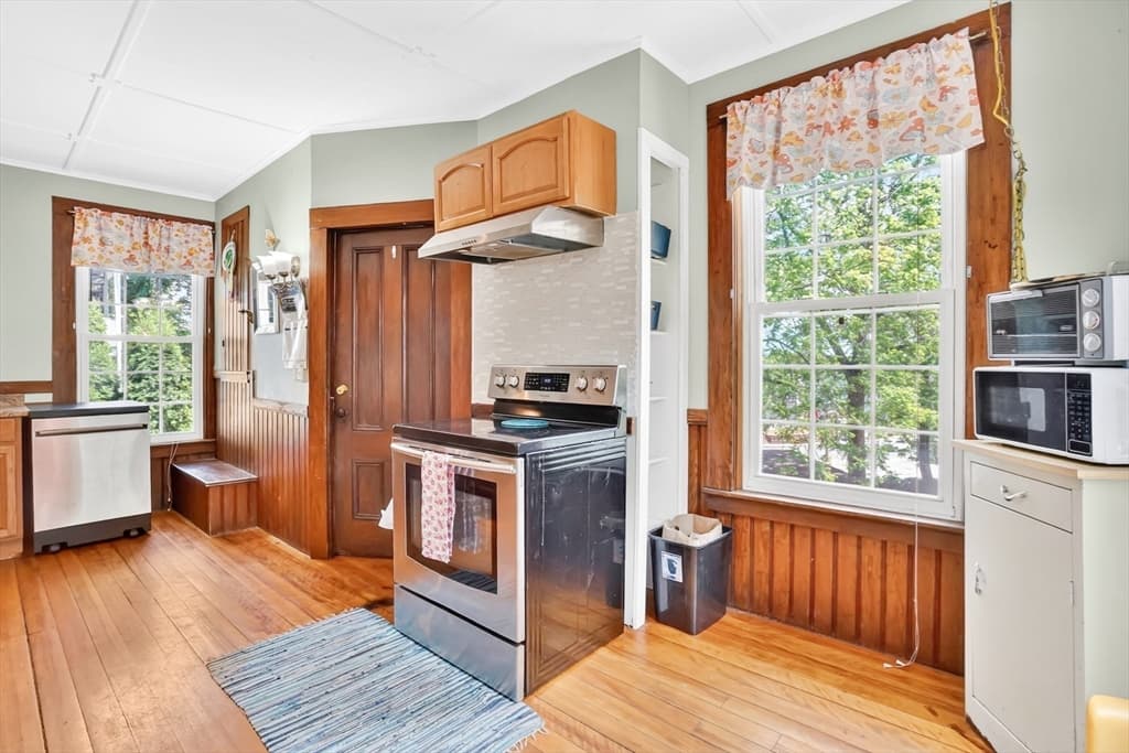23 Oakes Ave, Southbridge MA 01550 photo 16
