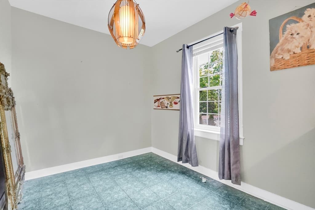23 Oakes Ave, Southbridge MA 01550 photo 20