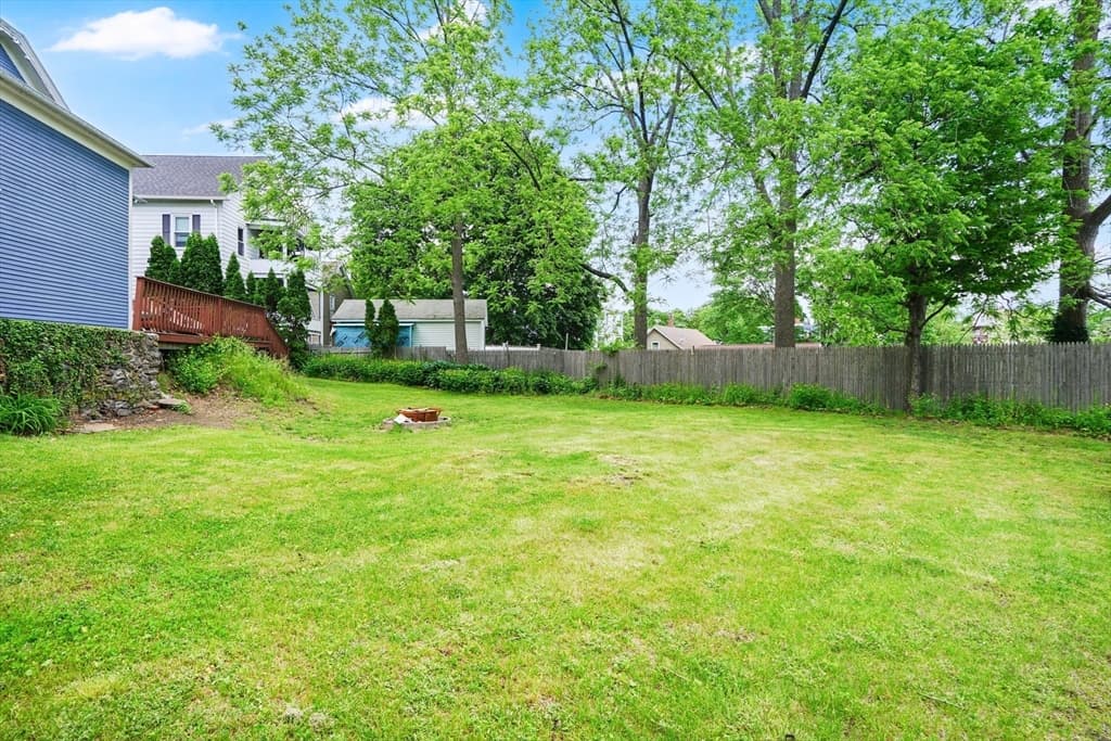 23 Oakes Ave, Southbridge MA 01550 photo 37