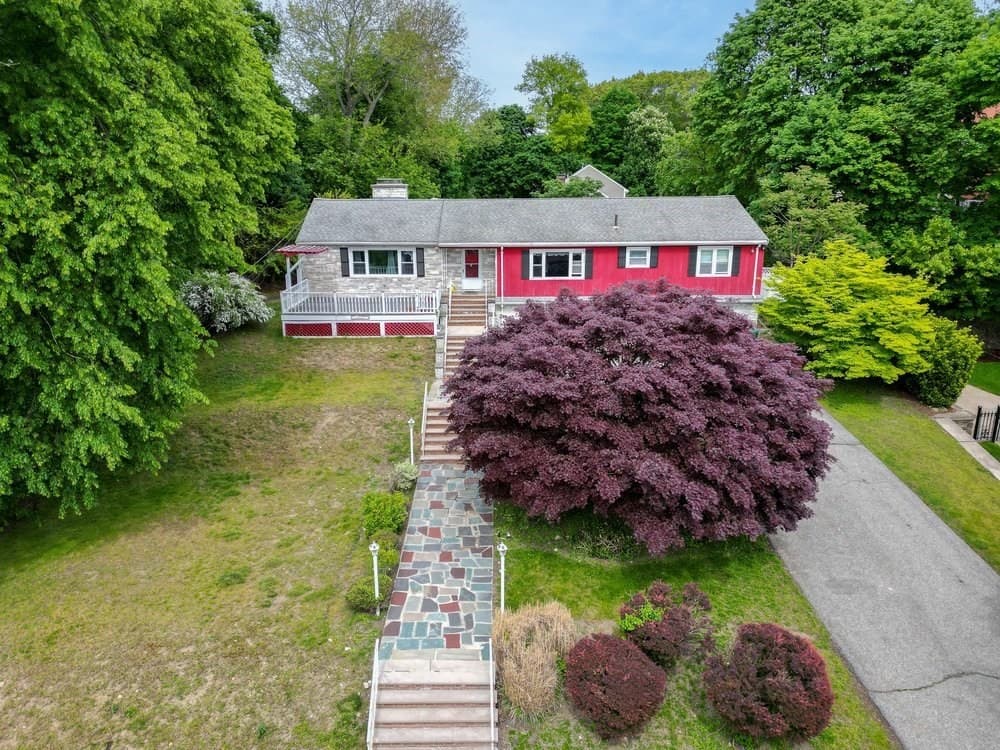 179 Woburn St, Medford MA 02155