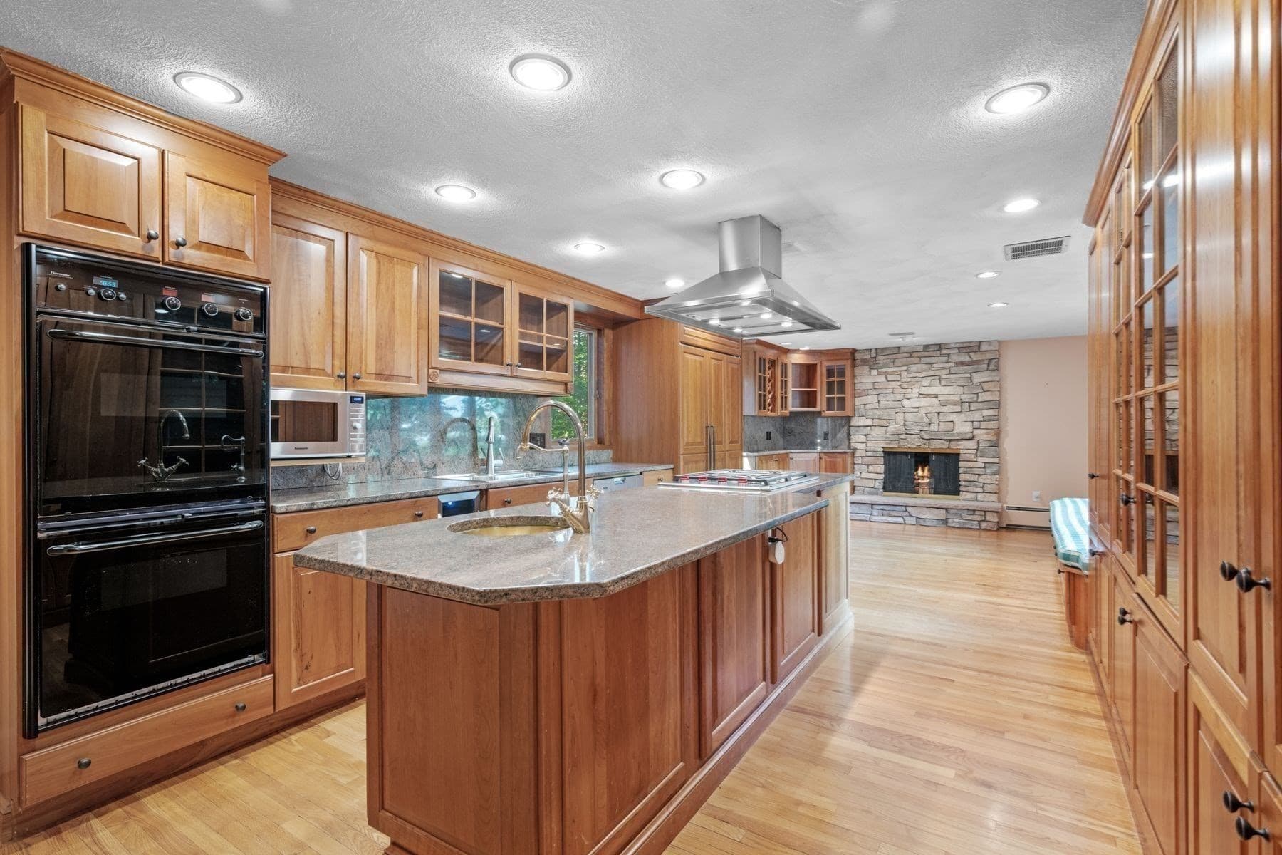Single Family Residence at 244 Ocean Avenue, Marblehead MA 01945, Marblehead, photo 16 of 42