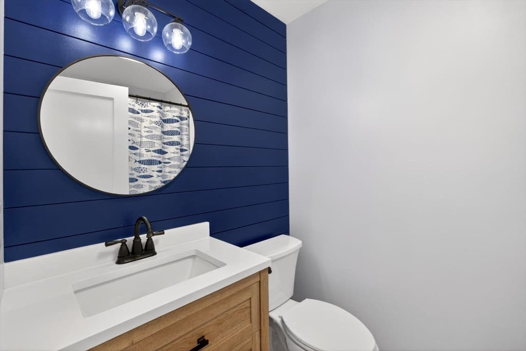 Single Family Residence at 27 Bellavista Dr, Bourne MA 02559, photo 20 of 40