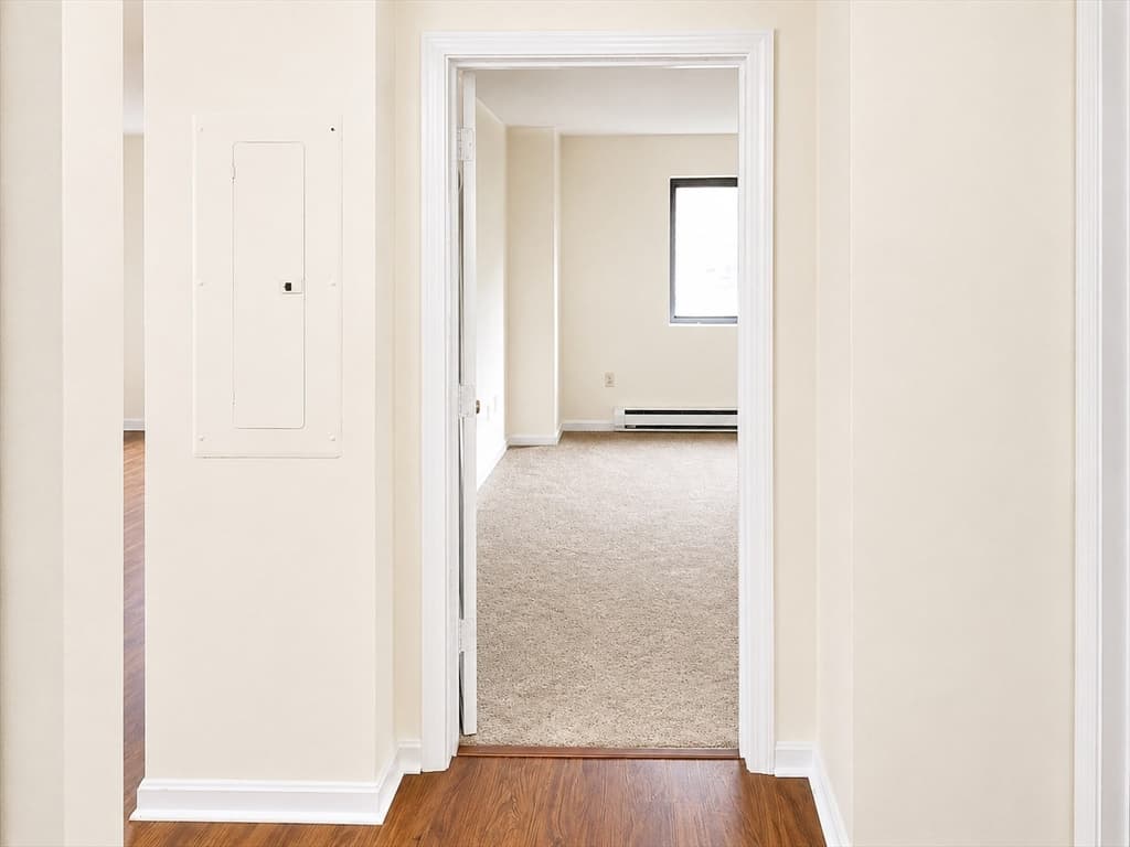 10 Rutledge St # 1B, Worcester MA 01604 photo 2