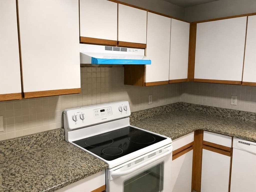 10 Rutledge St # 1B, Worcester MA 01604 photo 8