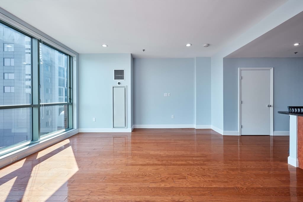 Condominium at 234 Causeway St # U819, Boston MA 02114, Boston, photo 3 of 16