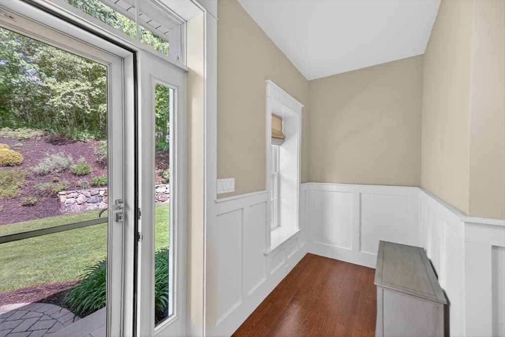 Single Family Residence at 3 Archelaus Hill Rd, West Newbury MA 01985, West Newbury, photo 5 of 40