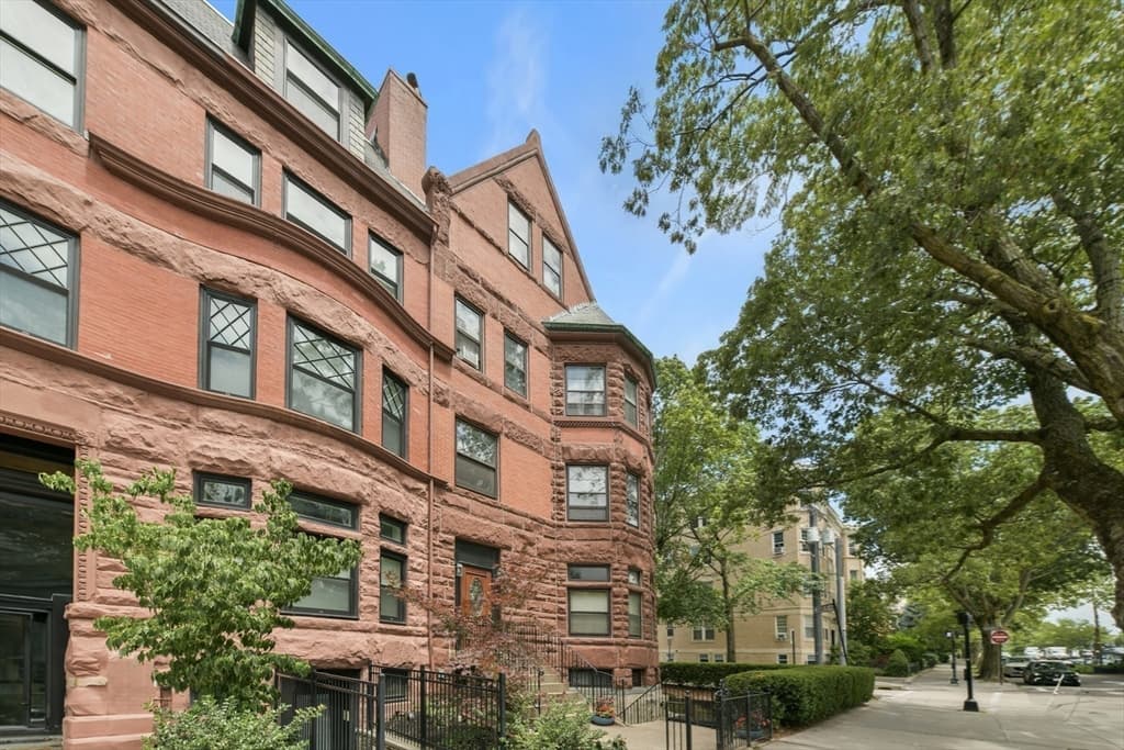 1774 Beacon Street # 6, Brookline MA 02445 photo 17