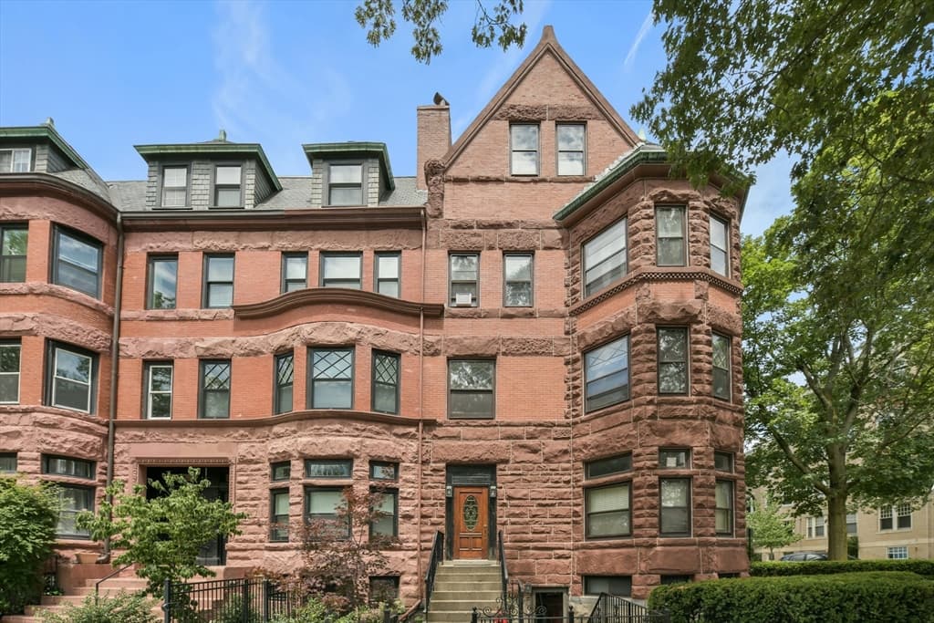 1774 Beacon Street # 6, Brookline MA 02445
