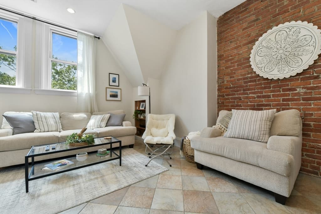 1774 Beacon Street # 6, Brookline MA 02445 photo 5