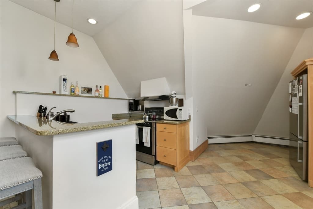 1774 Beacon Street # 6, Brookline MA 02445 photo 10