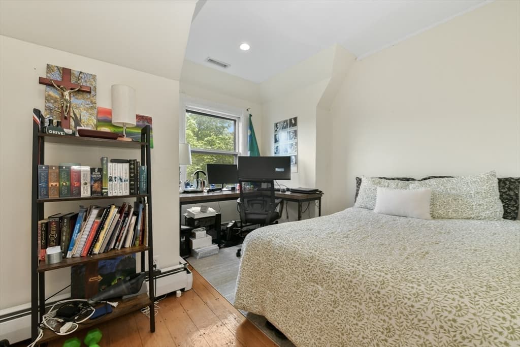 1774 Beacon Street # 6, Brookline MA 02445 photo 11
