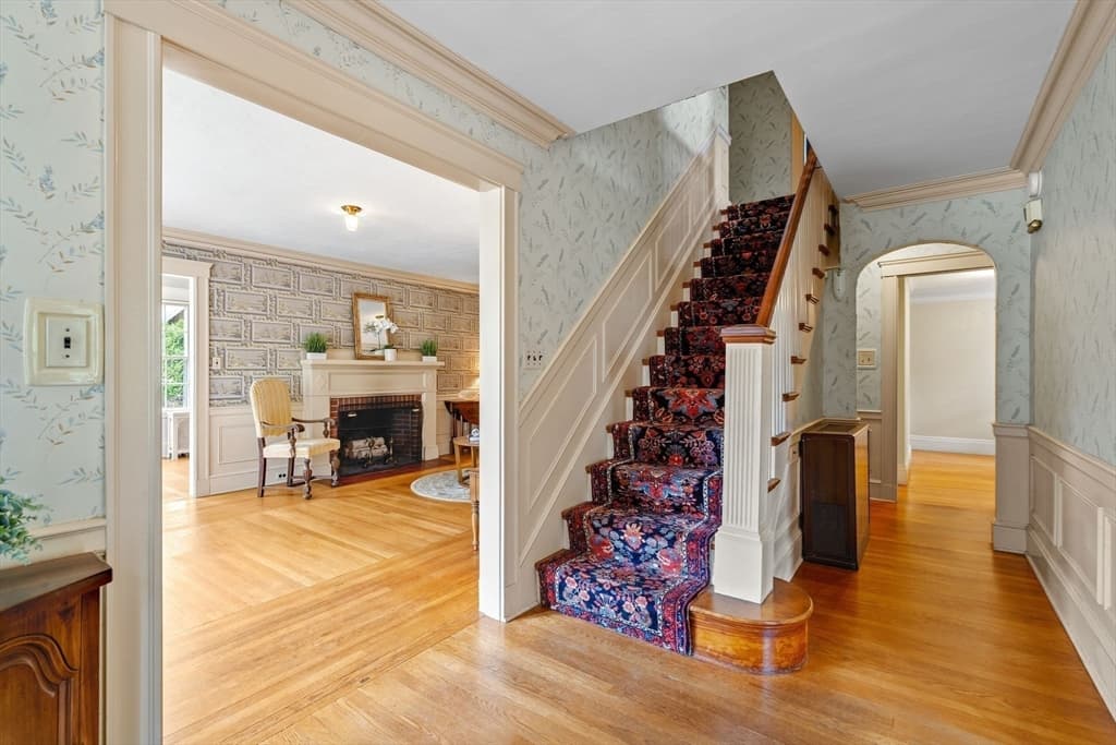 Single Family Residence at 70 Kensington Park, Arlington MA 02476, Arlington, photo 2 of 42