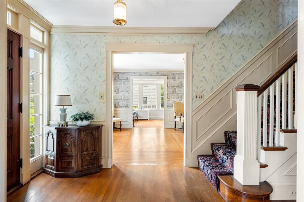 Single Family Residence at 70 Kensington Park, Arlington MA 02476, Arlington, photo 3 of 42