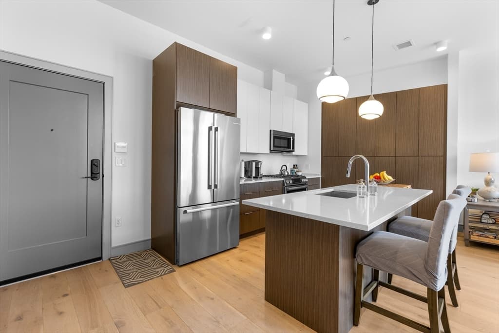 Condominium at 101 N Beacon St # 303, Watertown MA 02472, photo 3 of 20