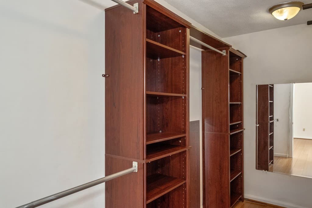 Condominium at 5 April Ln # 31, Lexington MA 02421, Lexington, photo 7 of 11