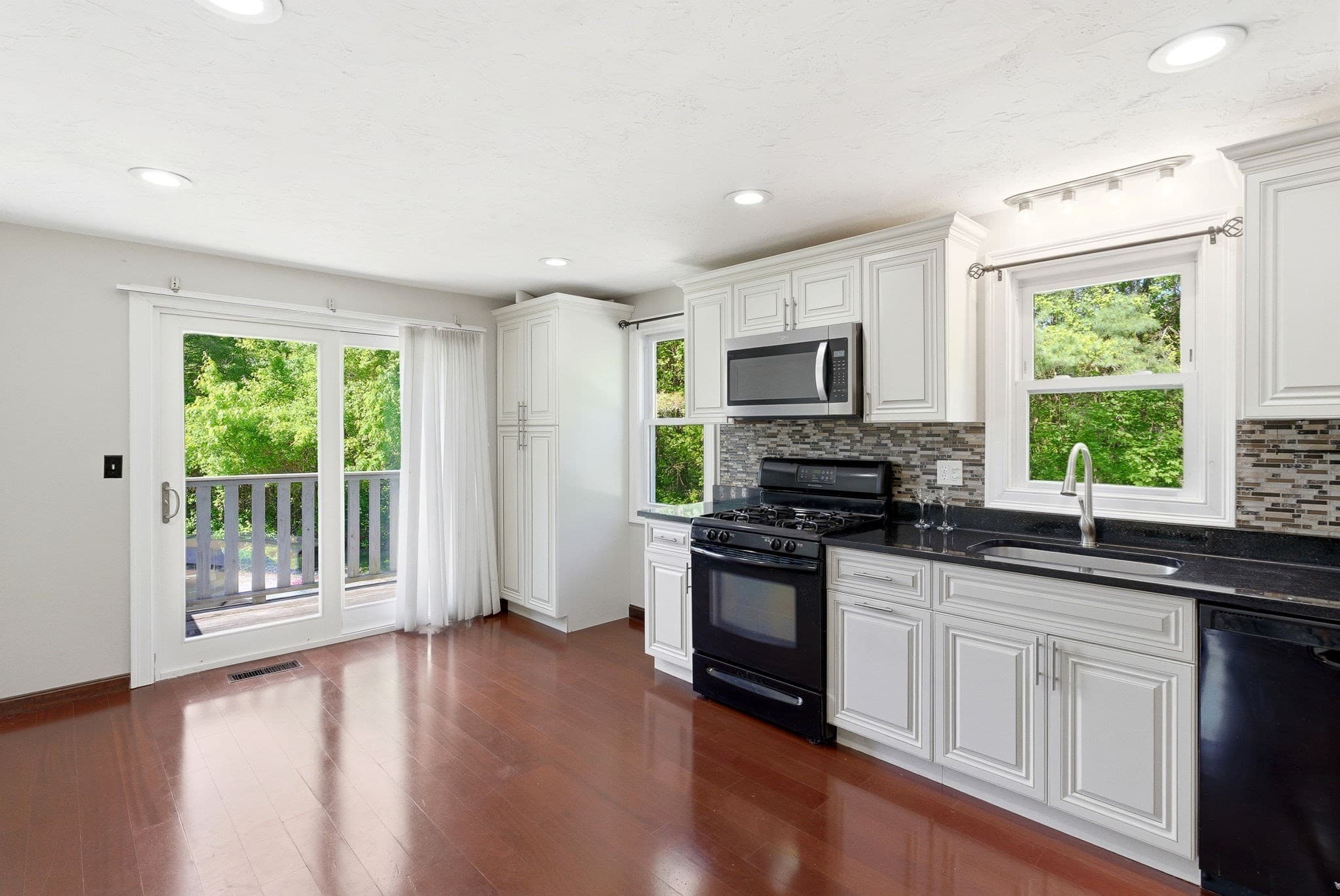 Condominium at 506 Cardinal Ln # 506, Tyngsborough MA 01879, Tyngsborough, photo 5 of 27