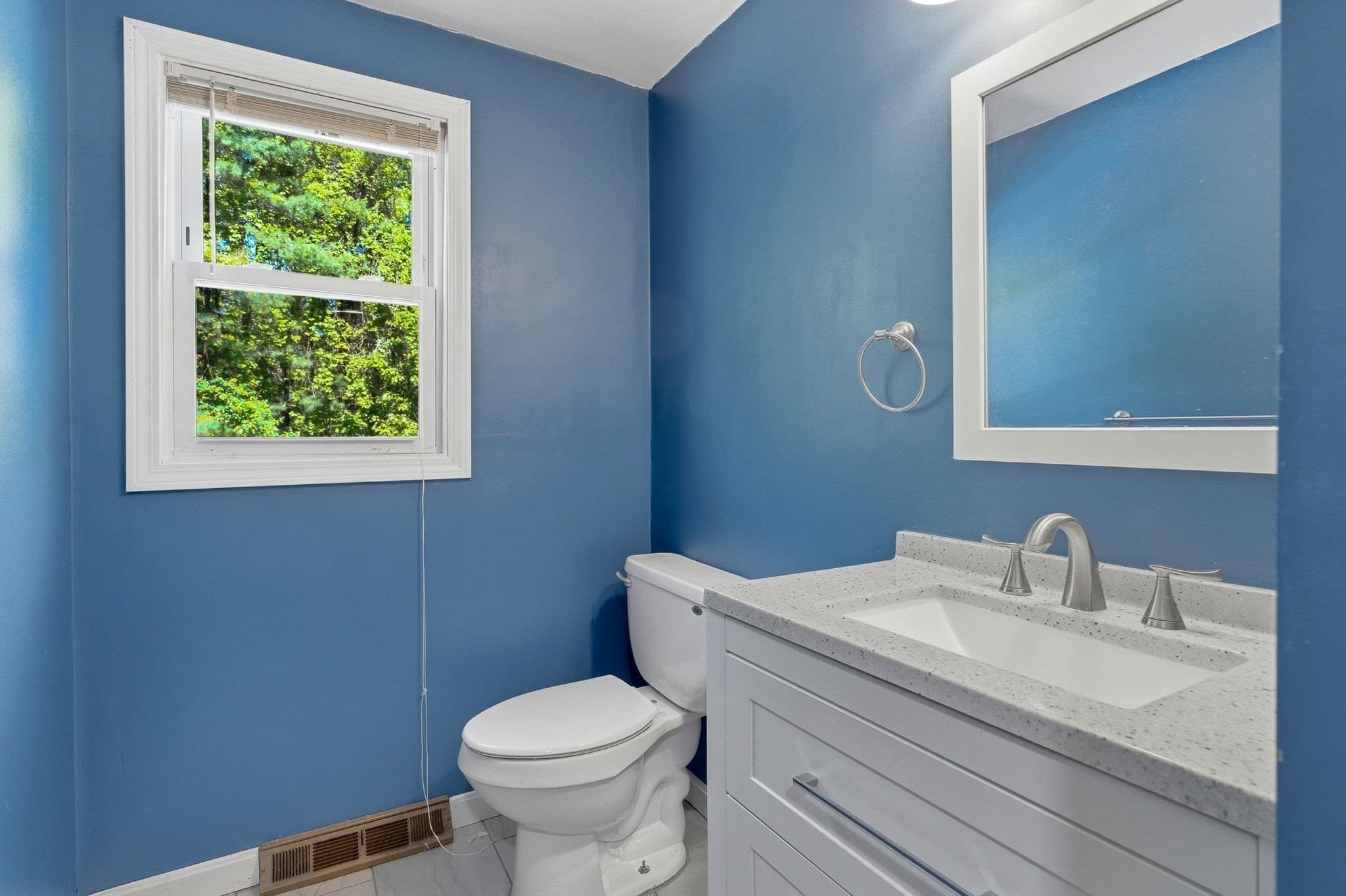 Condominium at 506 Cardinal Ln # 506, Tyngsborough MA 01879, Tyngsborough, photo 9 of 27