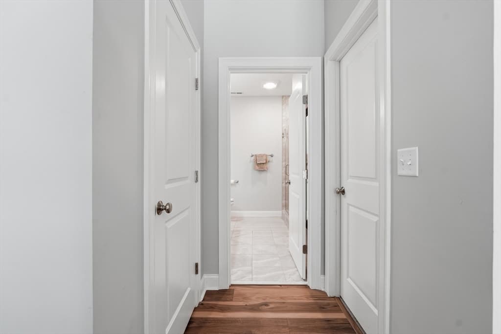 Condominium at 705 Southwood Lane # 705, Clinton MA 01510, photo 24 of 34
