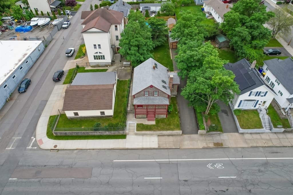 Single Family Residence at 217 Brayton Ave, Fall River MA 02721, photo 24 of 30