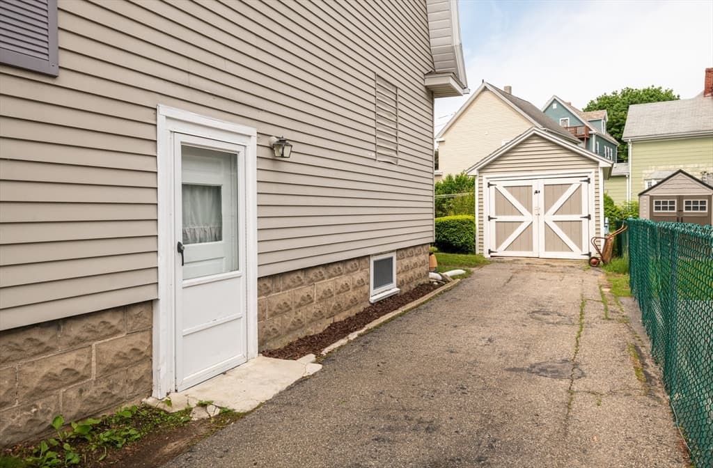 Single Family Residence at 8 Highland Street, Peabody MA 01960, Peabody, photo 33 of 36