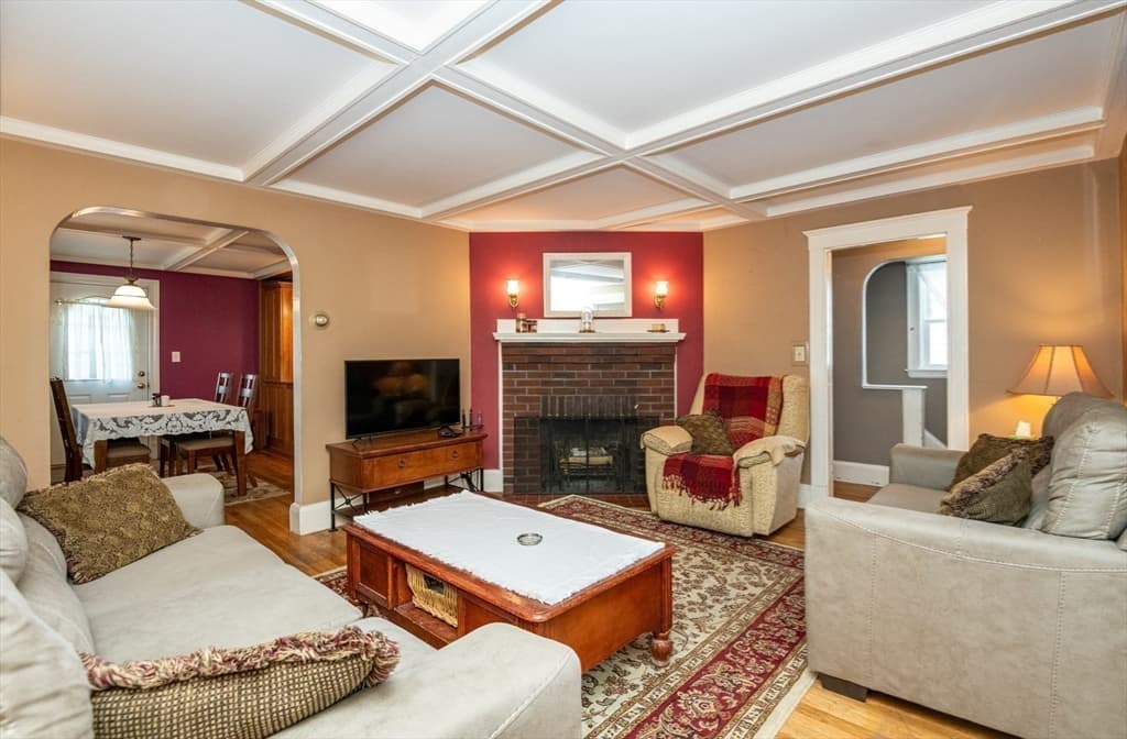 Single Family Residence at 8 Highland Street, Peabody MA 01960, Peabody, photo 11 of 36