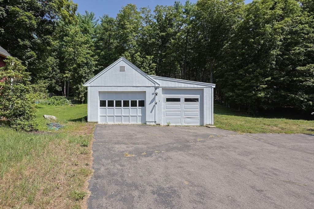 85 West Main Street, Groton MA 01450 photo 3