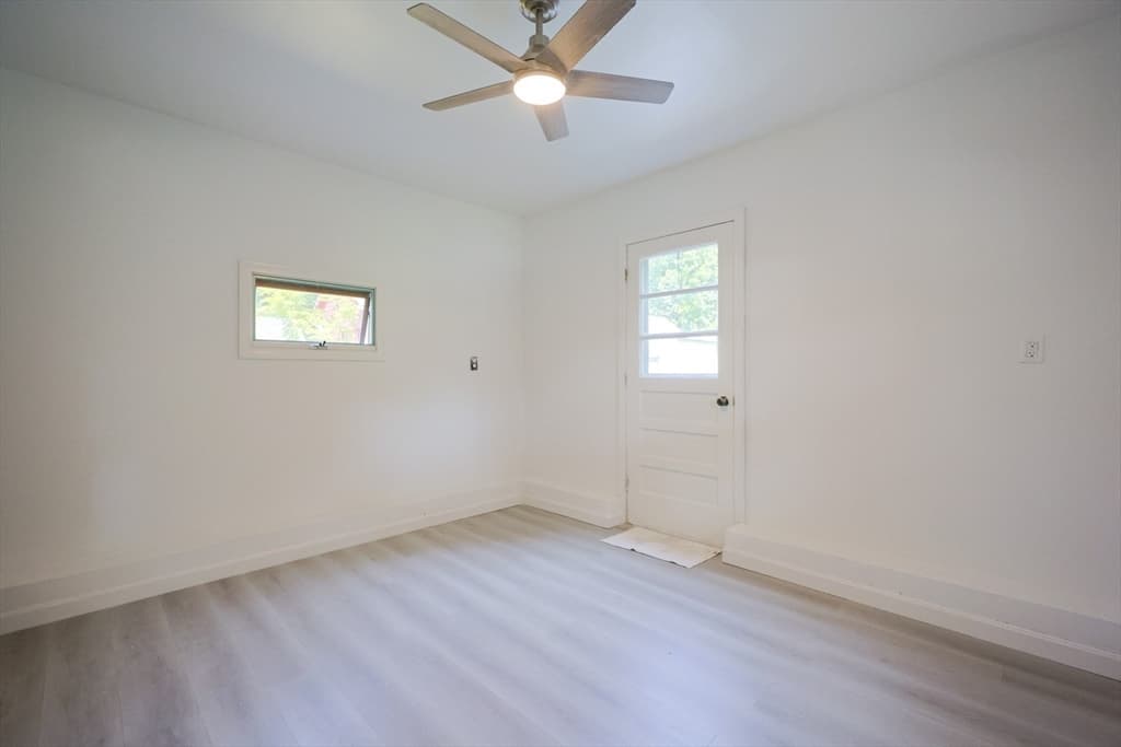 85 West Main Street, Groton MA 01450 photo 9