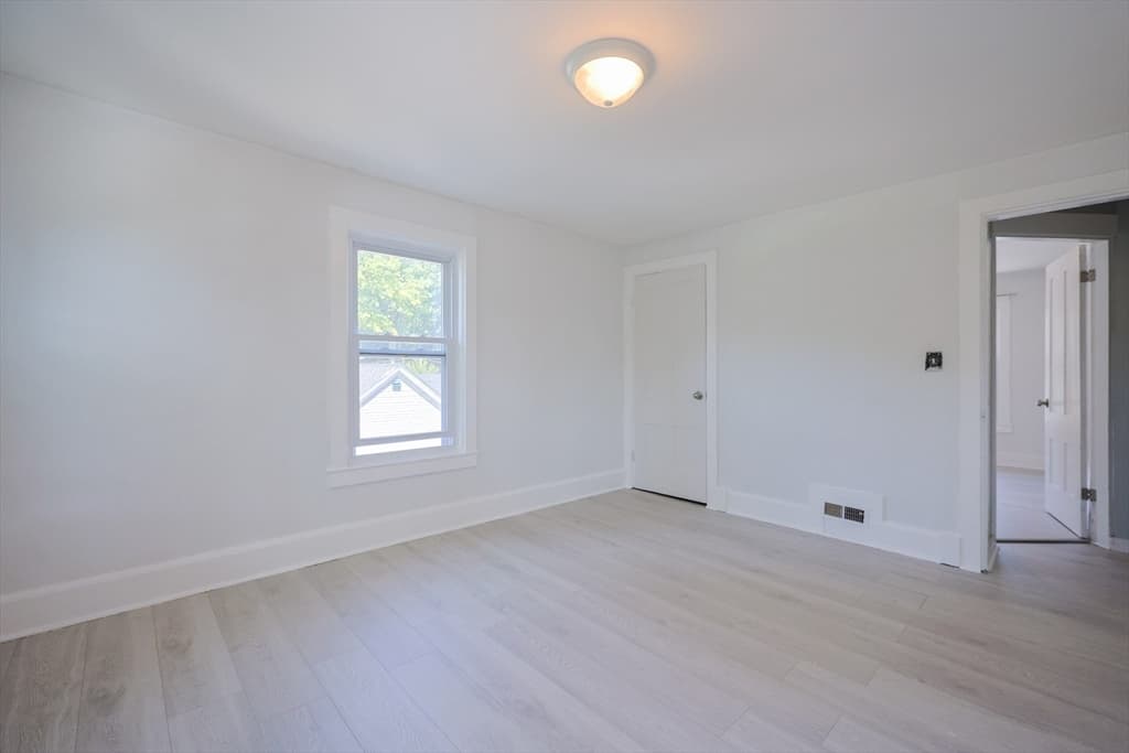 85 West Main Street, Groton MA 01450 photo 18