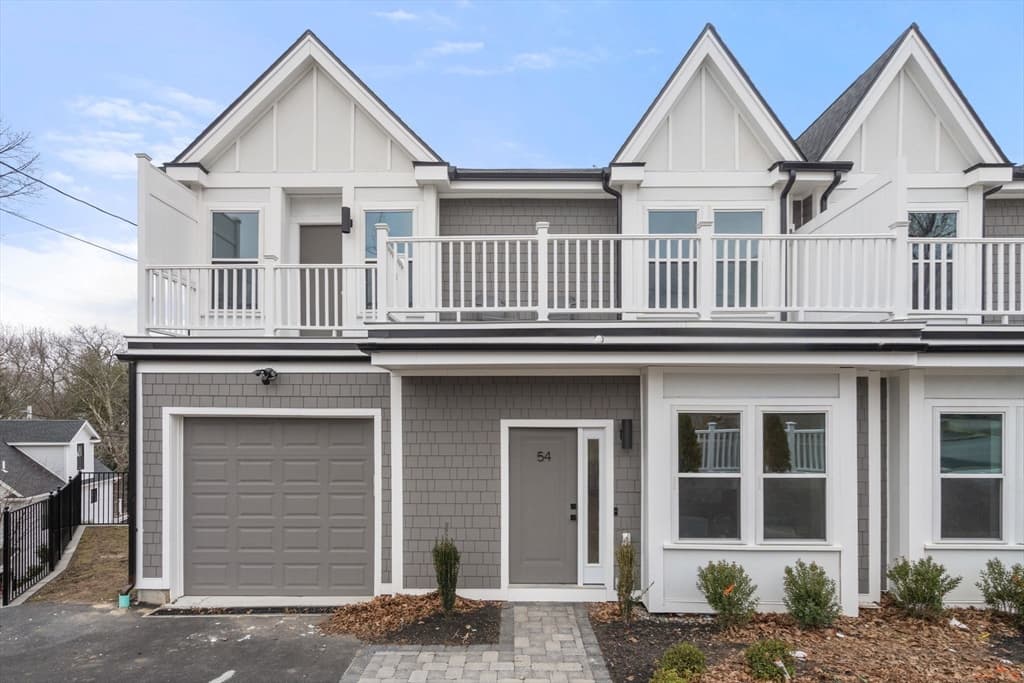 56 Indiana Terrace # 56, Newton MA 02464