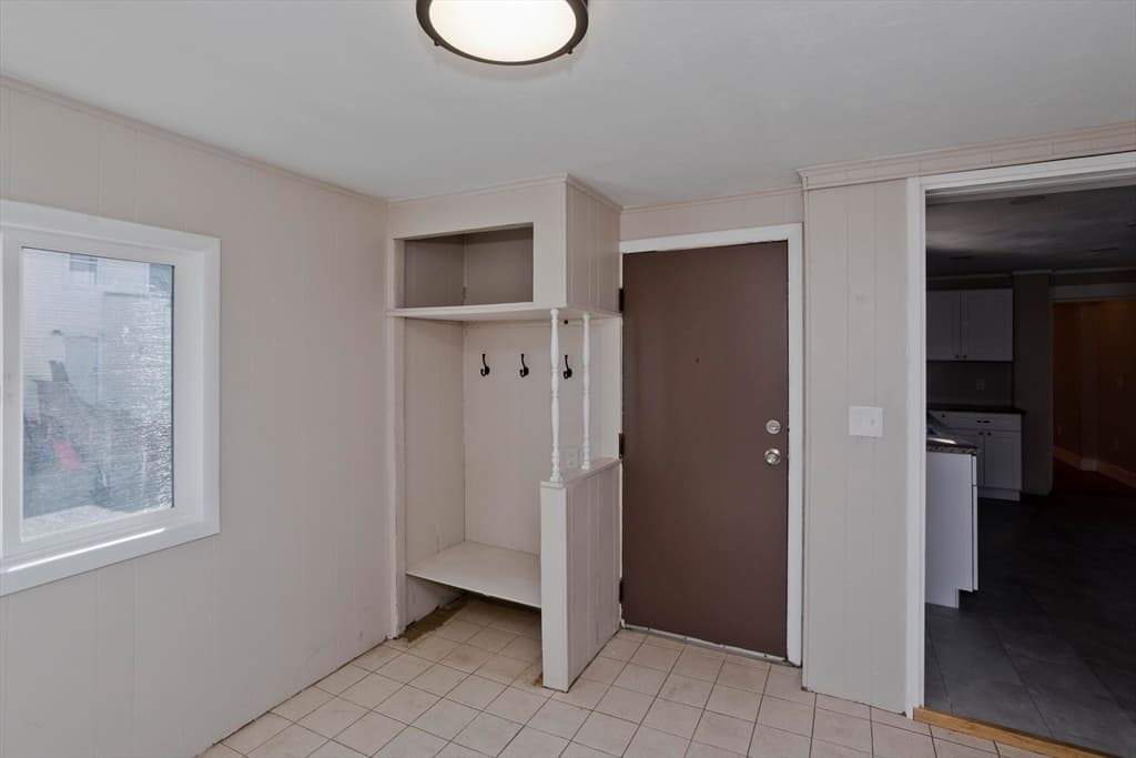 13 Hampden St, Westfield MA 01085 photo 17