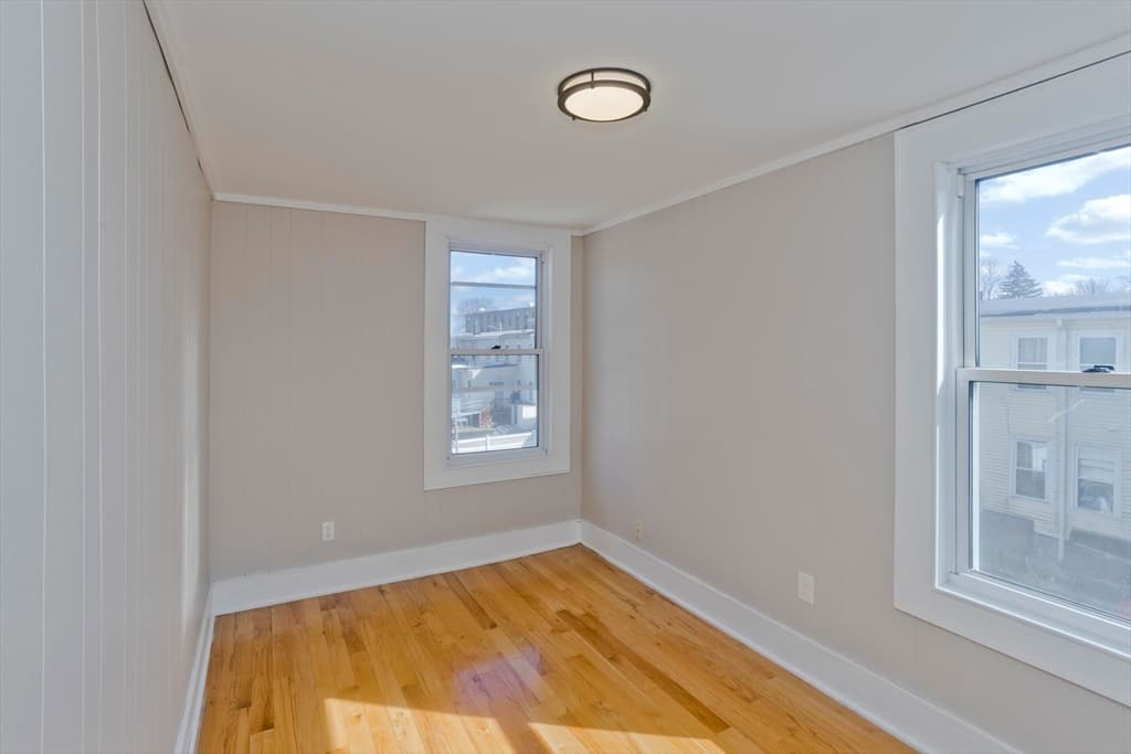 13 Hampden St, Westfield MA 01085 photo 10