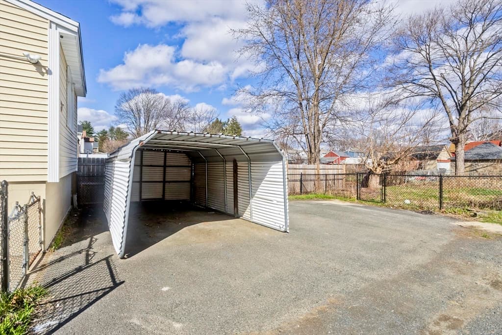 13 Hampden St, Westfield MA 01085 photo 41