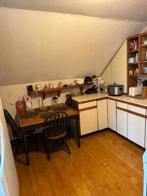 89 Mammoth Rd, Lowell MA 01854 photo 19